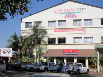 Colcom minorities cling to shares