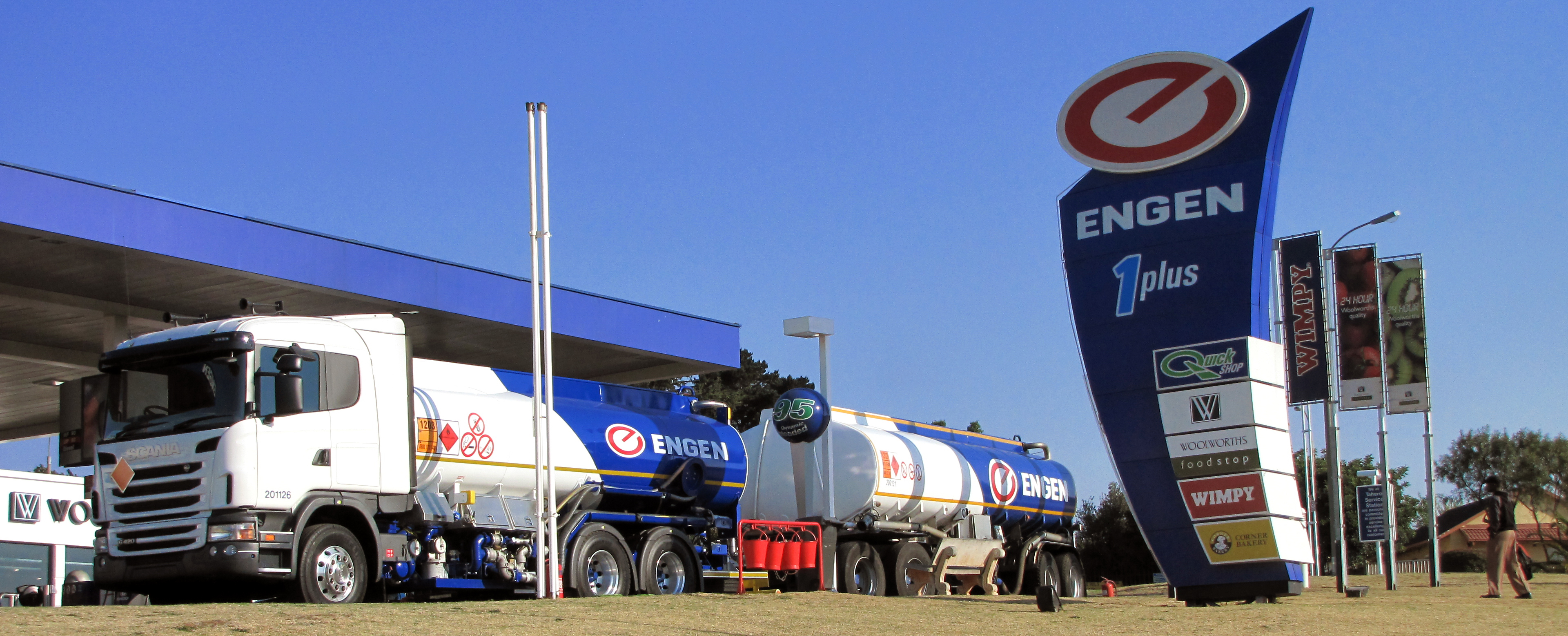 Vivo Energy, Engen in share swap deal