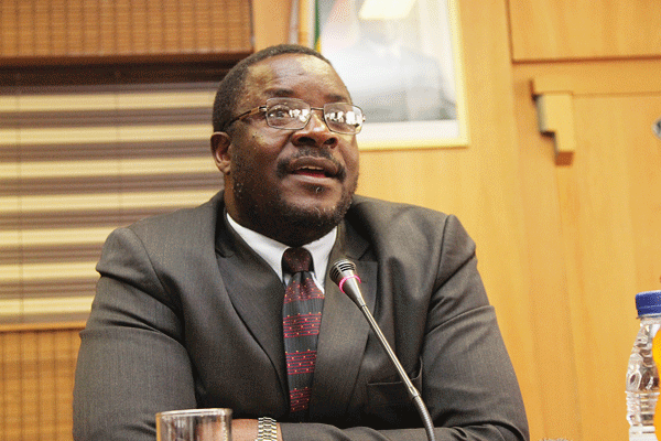 Charamba scoffs at Chamisa's vitriol attacks on Zec