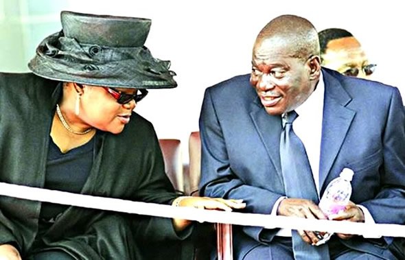 Mujuru, executor clash over mansion