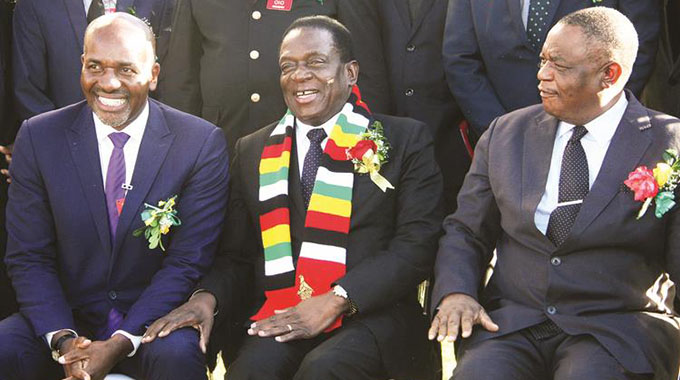 Mnangagwa vows to reopen closed companies