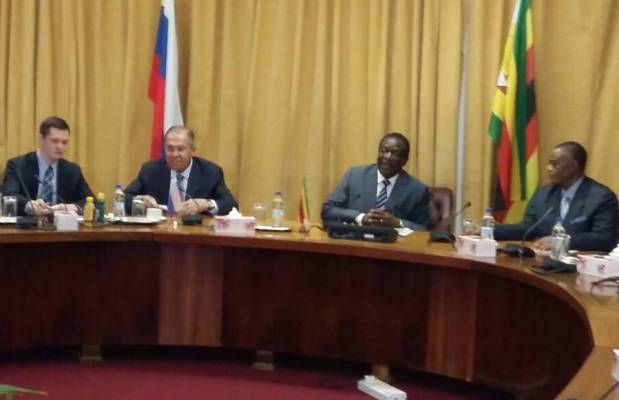 Russia, Zimbabwe ink military deal