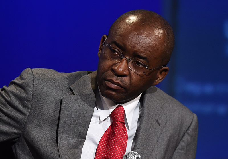  Strive Masiyiwa blasts Jonathan Moyo