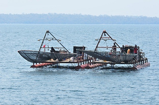 Kapenta fishing for Tokwe-Mukosi Dam