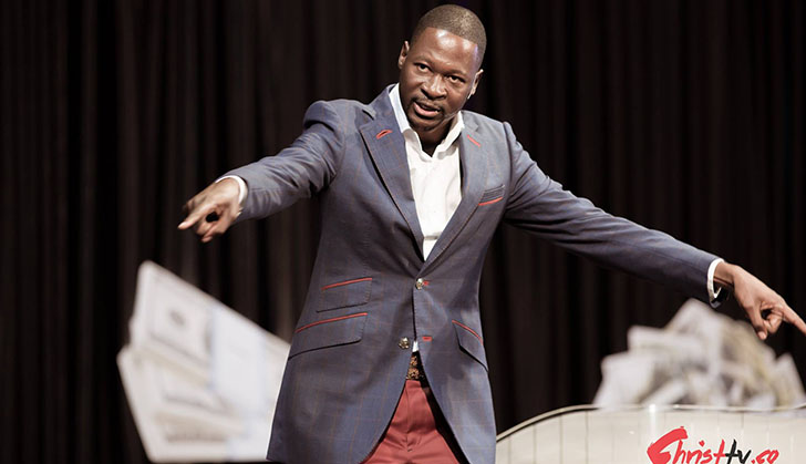 Makandiwa gives Ramaphosa prophecy