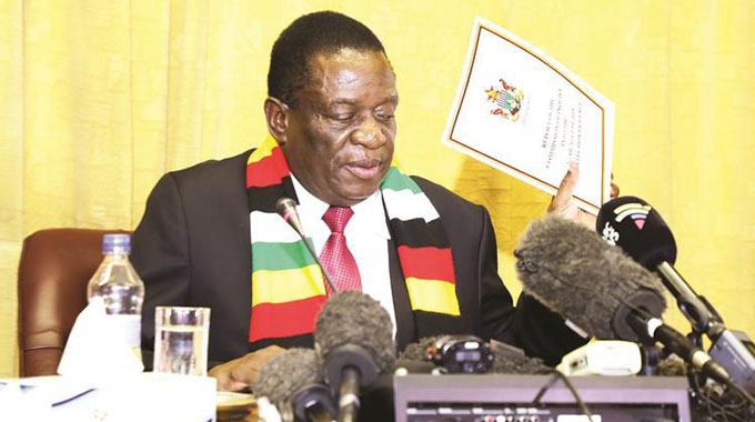  Mnangagwa says 'Mining, tourism to anchor recovery in 2019'