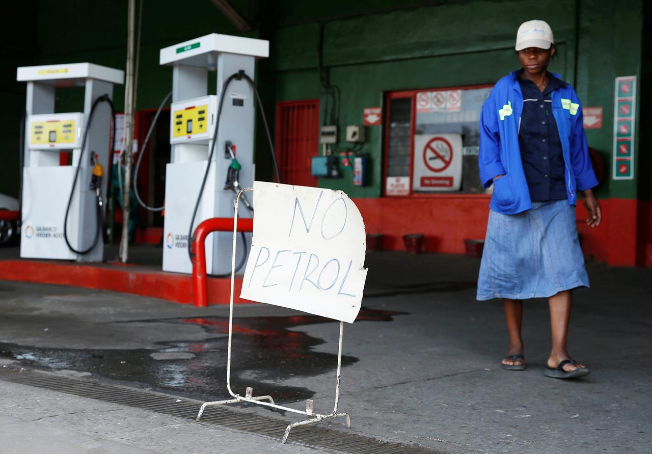 Fuel prices remain unchanged